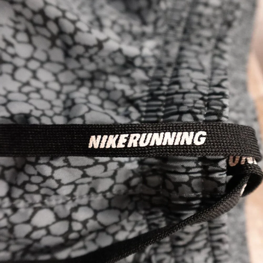 Nike Dri-FIT Running Shorts Women's Small Gray Black Reflective Print Lined - Picture 2 of 11